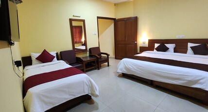 Hotel Ria Elite Room Type - Family AC Room