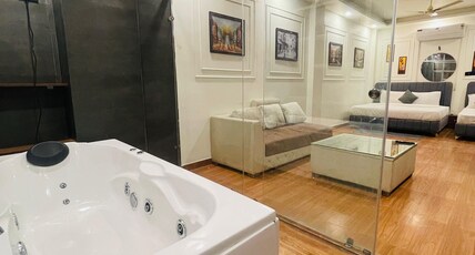 Hotel solaris Grand Room Type - Family Room with Private Pool