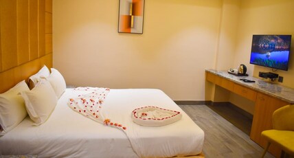 PLATINUM HOTEL Room Type - EXECUTIVE