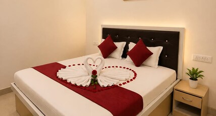 KU RESIDENCY Room Type - Deluxe Room