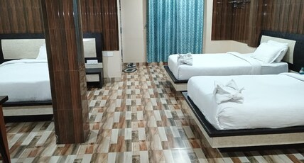 WHIRL WIND FOODCOURT AND RESORT Room Type - EXECUTIVE TRIPLE BED