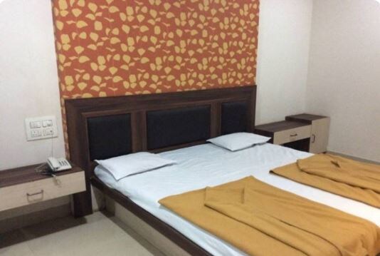 Hotel Siddhi - Tap to explore photos
