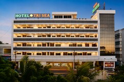 Photos of Tri Sea Hotel