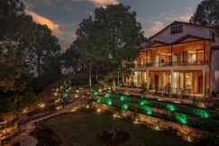 ELIVAAS 1BHK Pine View Resort with Garden-Facing