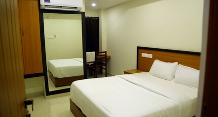 Palm Residency Calicut Room Type - Standard Double Room AC Palm Residency Calicut Room Type - Standard Double Room AC