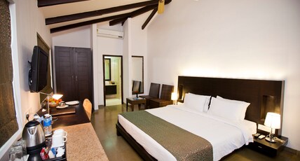 LA CALYPSO BEACH RESORT Room Type - Premium Cottage