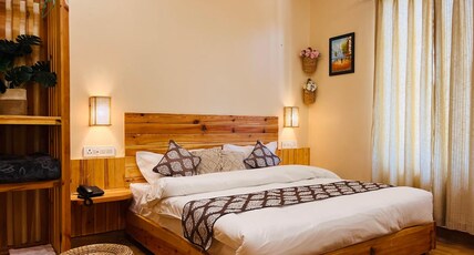 Hill Sides Inn Room Type - Deluxe Room