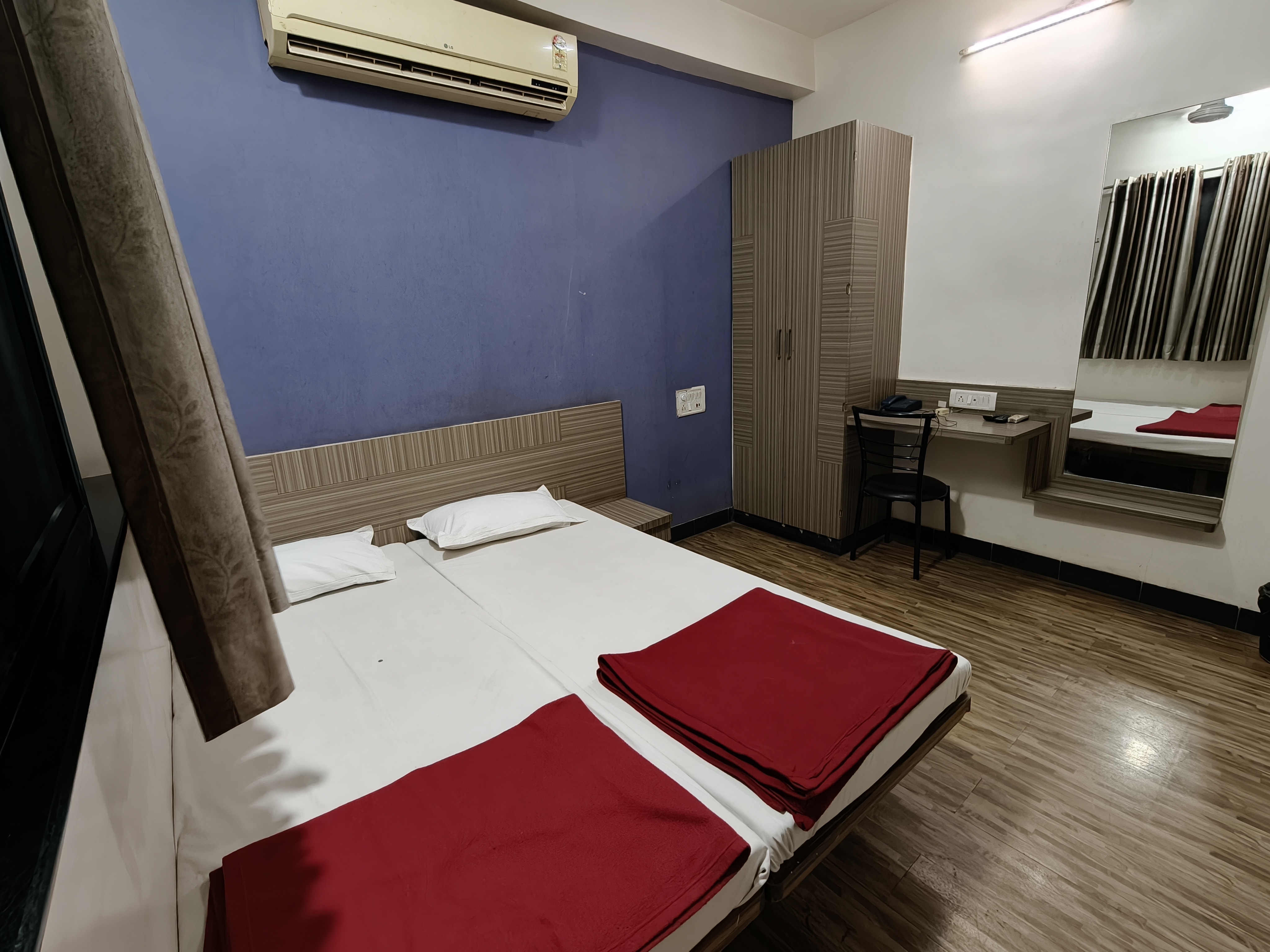 Neelam Residency - Tap to explore photos