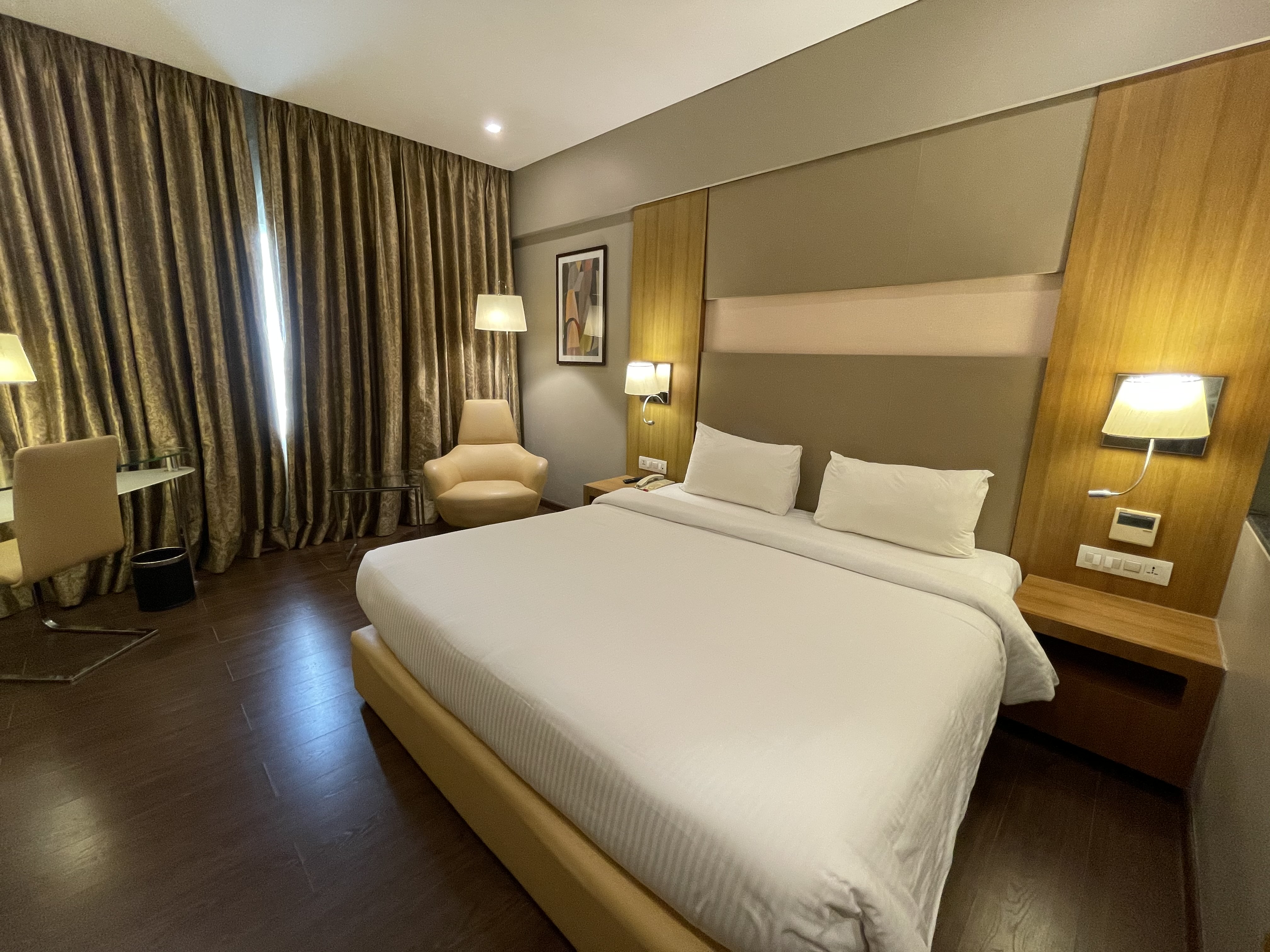 Royal Orchid Central Vadodara - Tap to explore photos