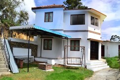 The Tulips Villa | Valley-view Villa