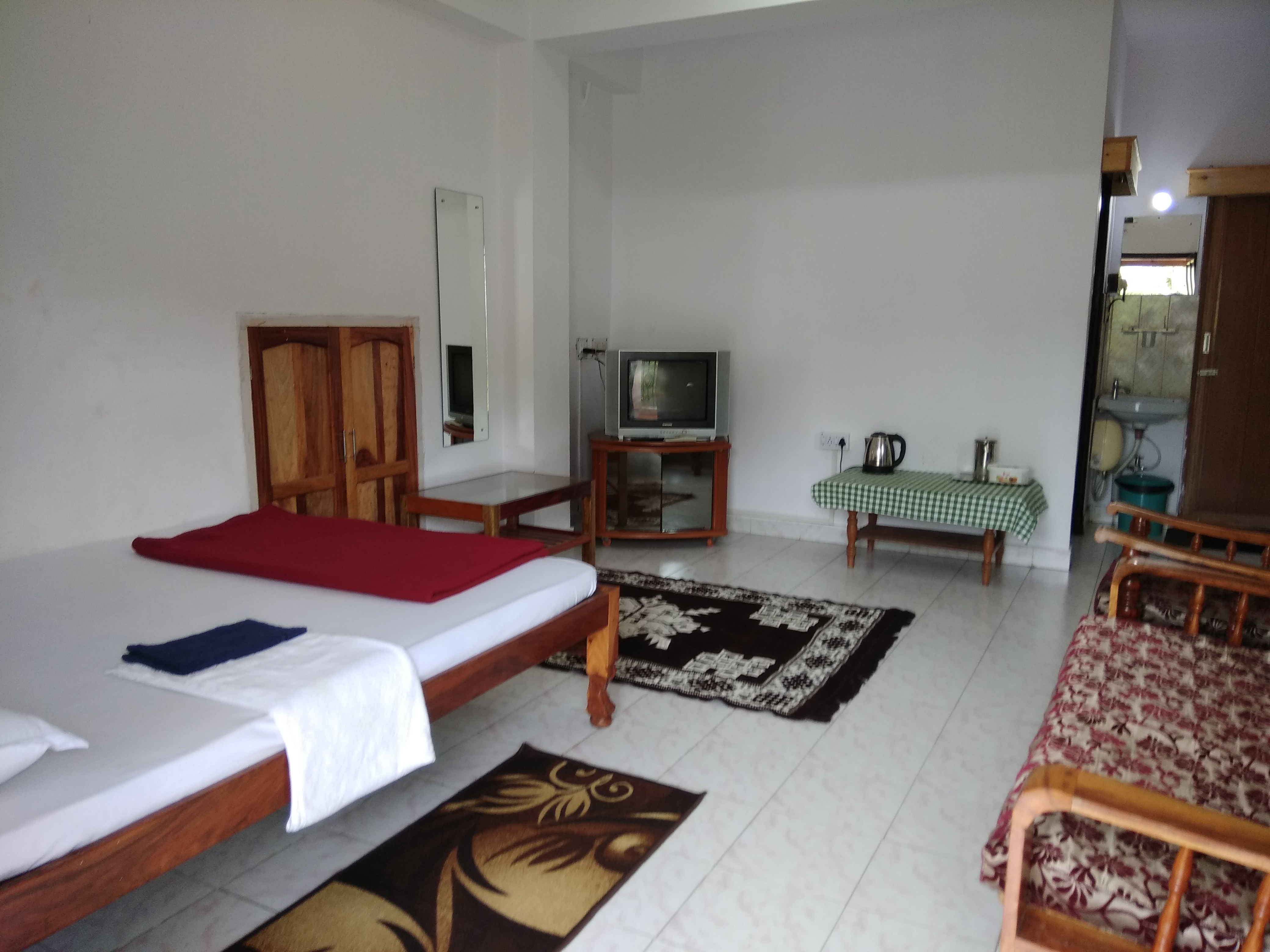 Dutta's Residency - Tap to explore photos