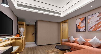 Hilton Garden Inn Anshan Haicheng Room Type - KING ONE BEDROOM SUITE