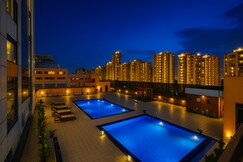 FabHotel Prime Spectrum Metro With Pool -5 min Walk from Sector 75 Metro