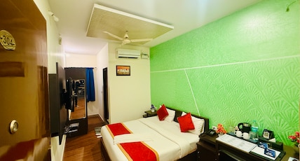 BLUE ROCKS SUITES Room Type - Deluxe Room