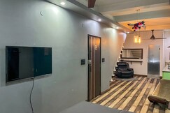 Leafyinn Chic Studio