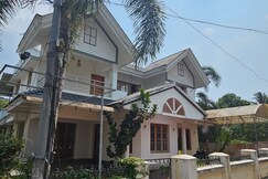 Singh's Villa - 3BHK, AC House,Near Cochin Airport
