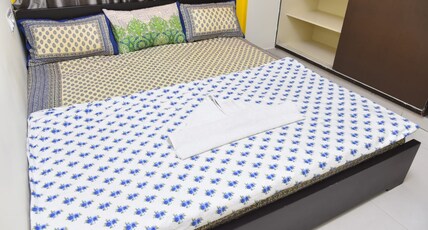 Keerthi Service Apartment Room Type - 1 BHK (403)