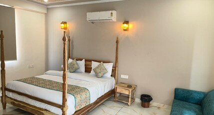 Hotel RS Haveli Jaipur Room Type - Laxury room with private pool