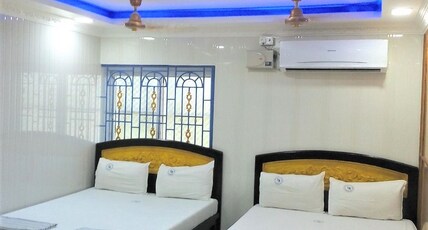 Hotel Senthil Murugan Lodge Room Type - AC Four bed room