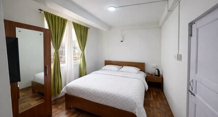 Mall Nest Stay Room Type - Bedroom 3