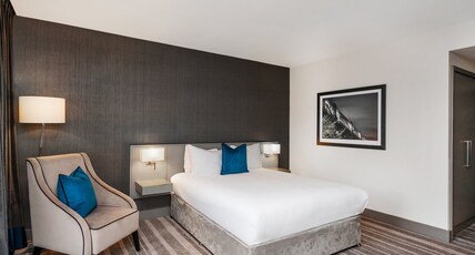Crowne Plaza NEWCASTLE - STEPHENSON QUARTER Room Type - Standard Room