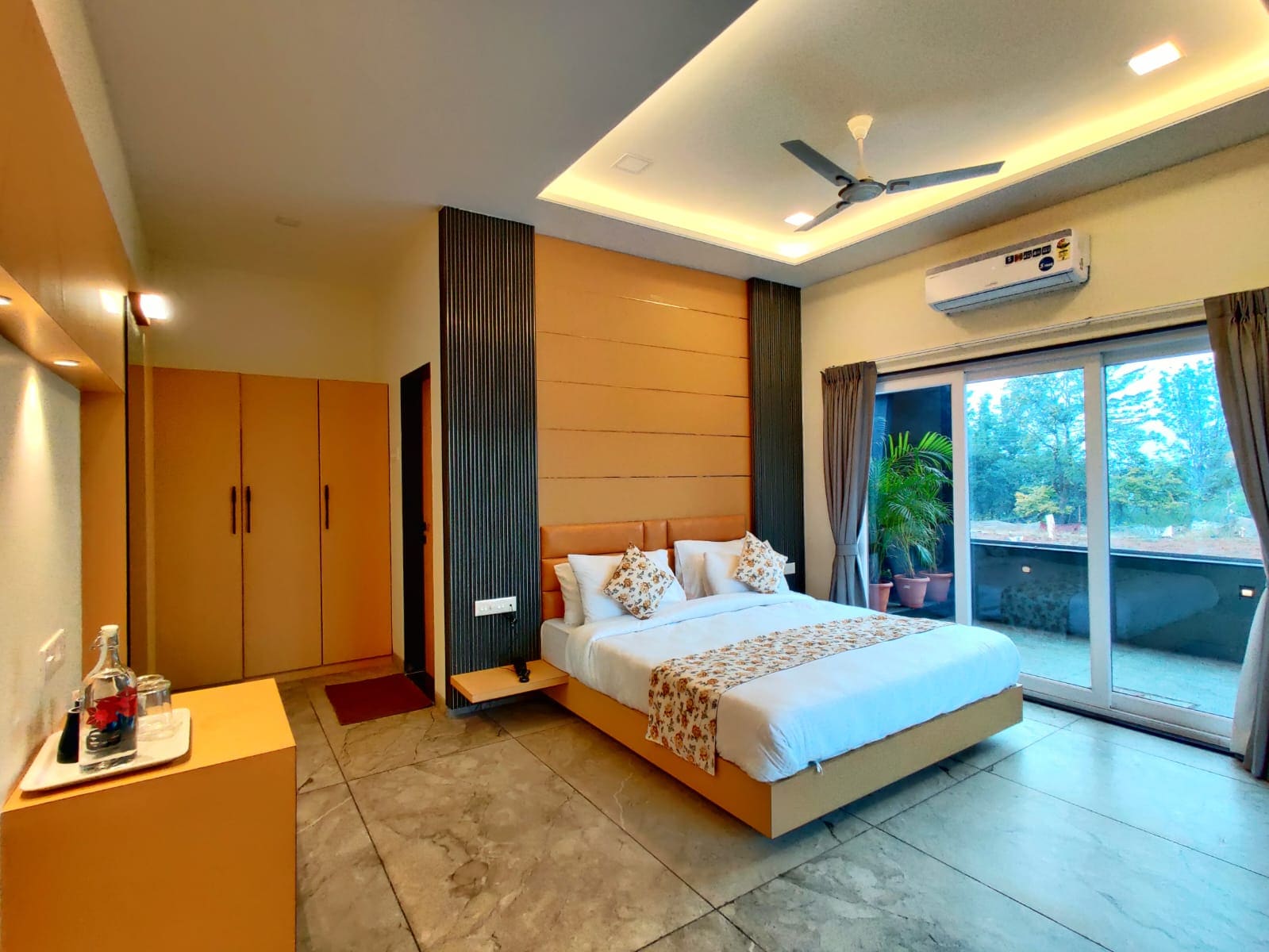Kingberryhomes - Tap to explore photos