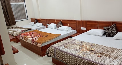 Hotel Barsana palace (Near Mahakal Temple) Room Type - Luxury Six Bed AC 2nd Floor with 2 Bathroom ( No lift)(NO CAR PARKING) Hotel Barsana palace (Near Mahakal Temple) Room Type - Luxury Six Bed AC 2nd Floor with 2 Bathroom ( No lift)(NO CAR PARKING)