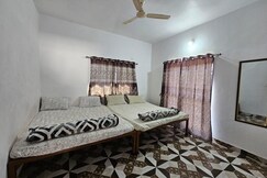 Shri Gurudatt (Patil) Home Stay