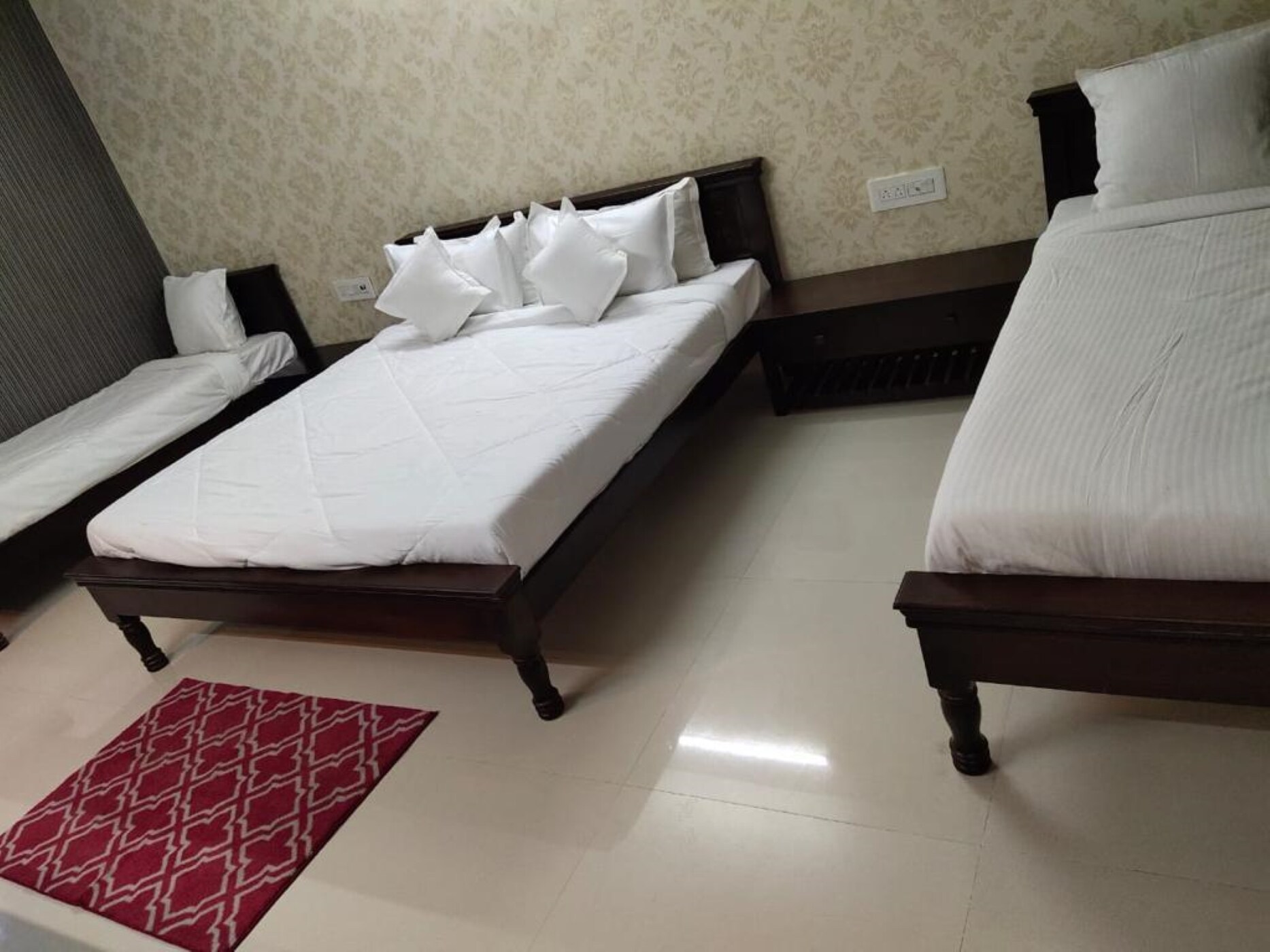 Hotel Bansal International - Tap to explore photos