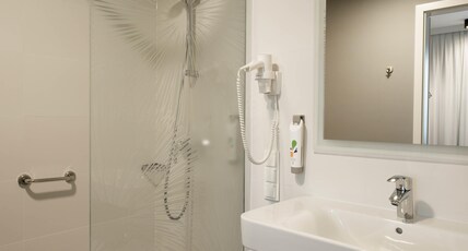 ibis Styles Siedlce Room Type - Standard Family Suite with 2 connecting rooms