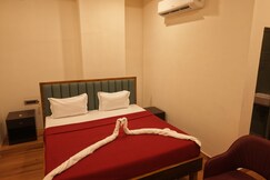 AHA HOTELS