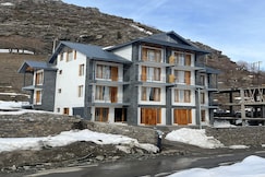 The Bulevar- Whispering Willows