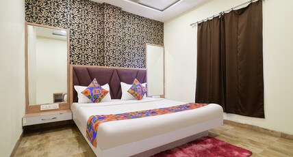 FabHotel SS Blue Room Type - Family Room