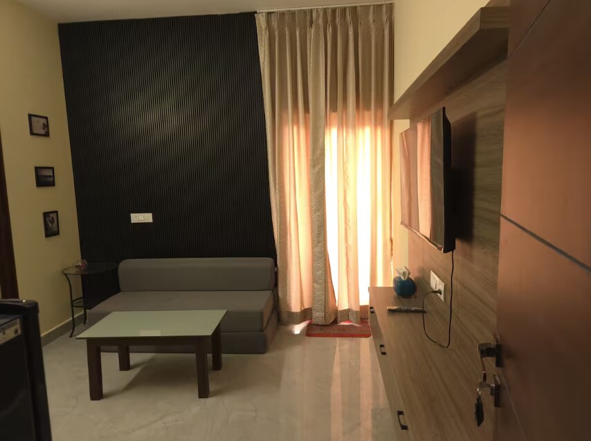 Modern 1BHK near Gachibowli - Tap to explore photos