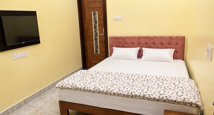 Hotel Om Stay Room Type - Double Non-AC Room