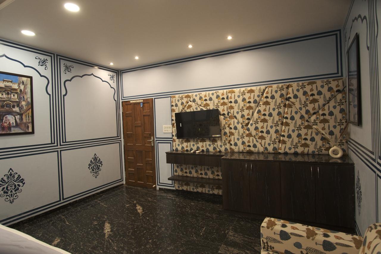 Emerald Acres Villa 4BHK - Tap to explore photos