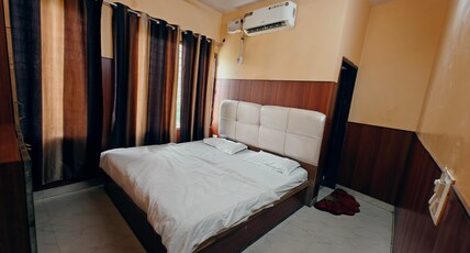 Hotel satluj Room Type - 201