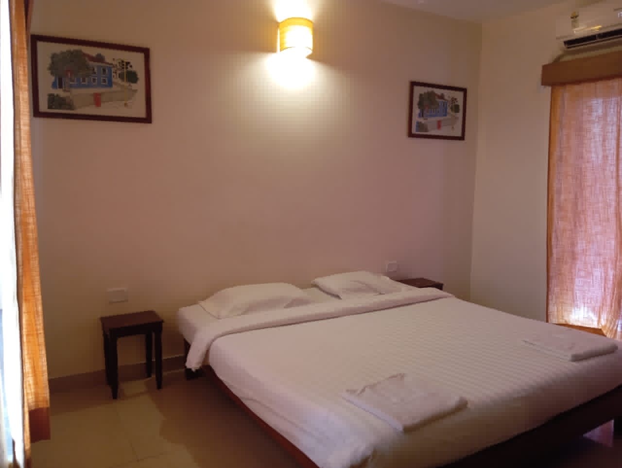 4 BHK Sea facing Apartment at Dona Paula, North Goa - Tap to explore photos