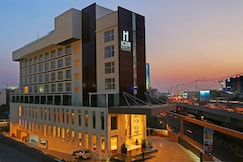 Icon Premier Hotel by Bhagini