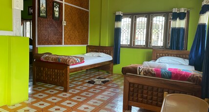 Ninashi Homestay Room Type - Standard Room Triple