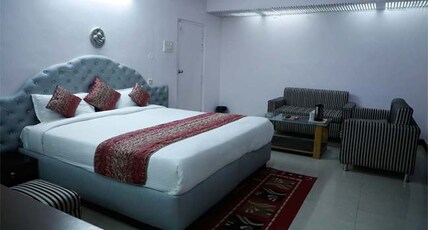 Mayfair Hotel Room Type - Superior room