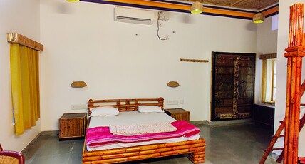 Hotel Goram Garh Resort Room Type - Amrai suites