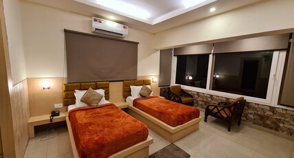 Hotel Rajpur Heights Room Type - Super Deluxe Twin Bed