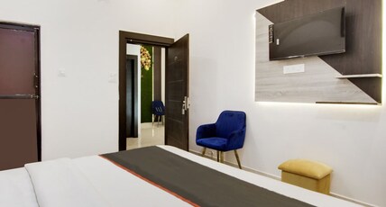 The Nines Hotel & Restaurants Room Type - Deluxe AC Room