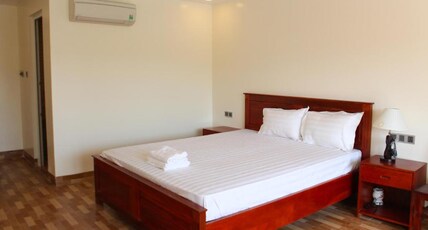 Phuong Binh House Room Type - Standard Double Room