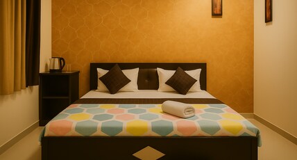 Ramam by Naavagat 700 meters from Ram Mandir Room Type - Triple bed AC Room Ramam by Naavagat 700 meters from Ram Mandir Room Type - Triple bed AC Room