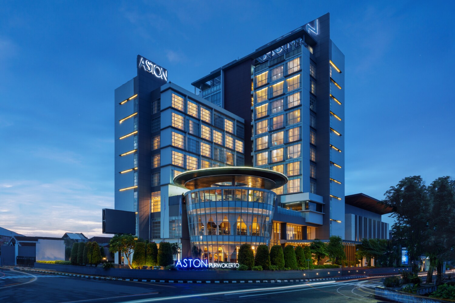 Aston Imperium Purwokerto Hotel & Convention Center - Tap to explore photos