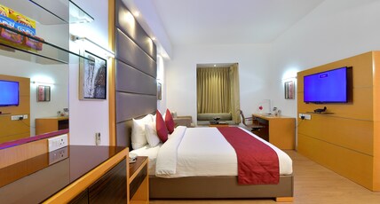 The Central Residency Room Type - Deluxe Non smoking Room