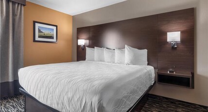 Best Western Plus Denton Inn & Suites Room Type - Accessible - Suite 1 King Bed, Mobility Accessible, Roll In Shower, Wi-Fi, Non-Smoking, Full Breakfa Best Western Plus Denton Inn & Suites Room Type - Accessible - Suite 1 King Bed, Mobility Accessible, Roll In Shower, Wi-Fi, Non-Smoking, Full Breakfa