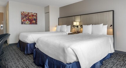 Best Western Hotel Brossard Room Type - 2 Queen Beds, Non-Smoking, Microwave And Refrigerator, Wi-Fi, Full Breakfast